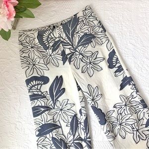 Akris Punto Floral Embroidered Pants